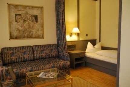 Posthaus Hotel Residenz Kronberg im Taunus Ruang foto
